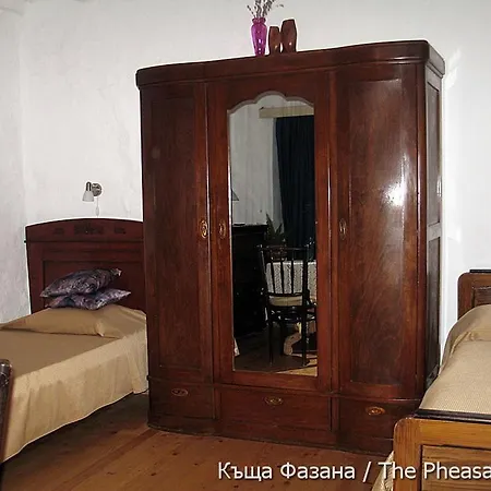 The Pheasant House * Bozhanovo